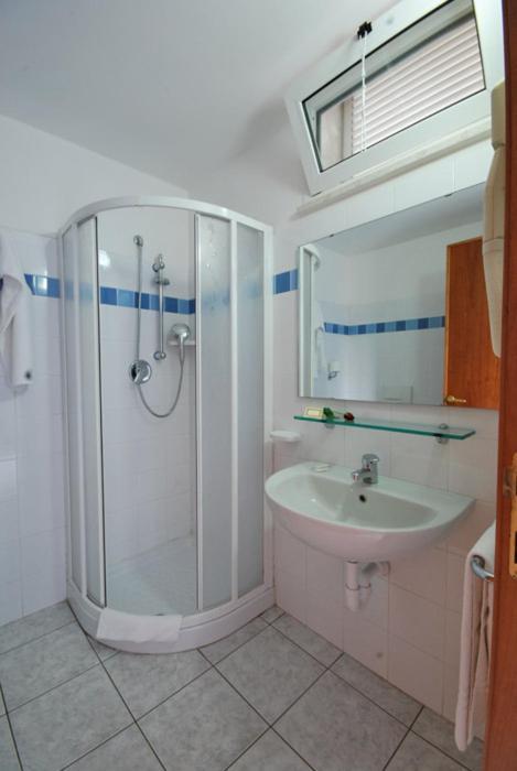 Hotel Baltic Alba Adriatica Esterno foto